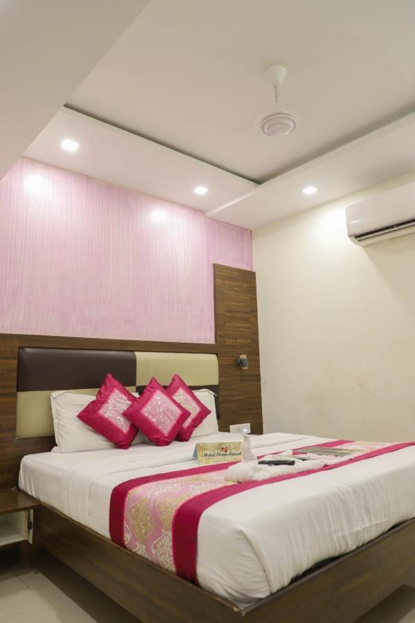מומביי Hotel Plaza Executive - Near Bkc מראה חיצוני תמונה